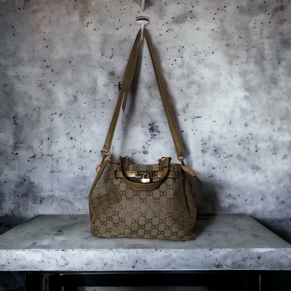 Vintage inspired gold handbag